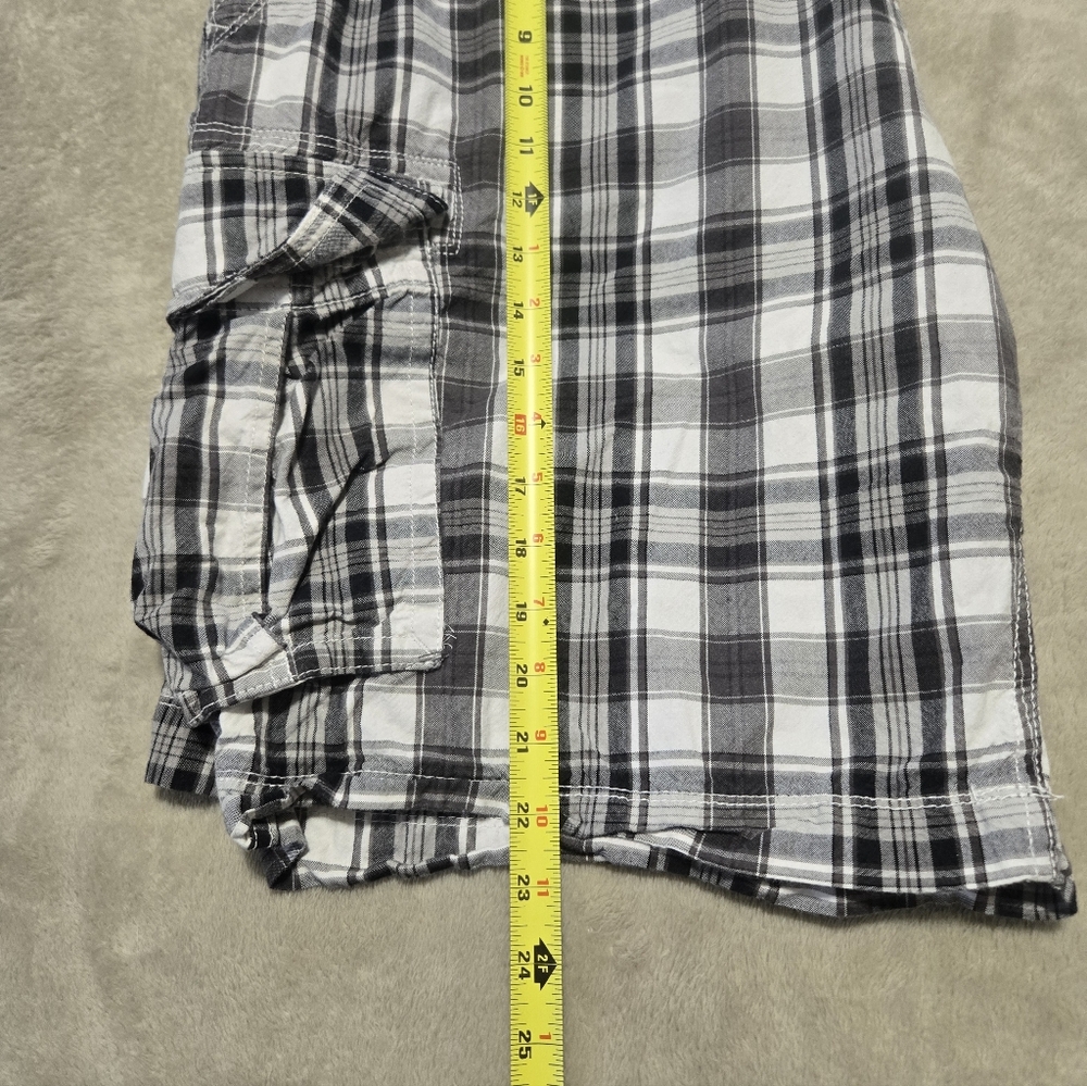 The Foundry Supply Co. Plaid Cargo Shorts Mens Size 44 Actual Fits A 42in. Waist - Picture 5 of 8